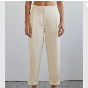 Aritzia Wilfred Cream Pleated Pants